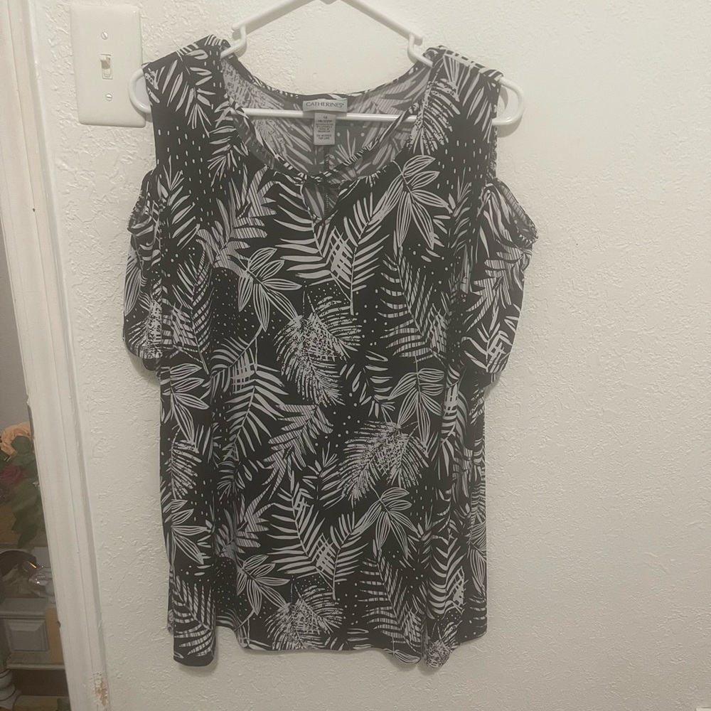 Catherines Black and White Leaf Print Blouse
